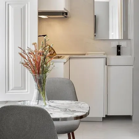 Apartman Small Design - Rosa, Bairro Alto *